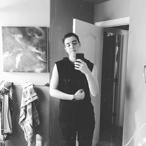 Meet your Posher, Devin